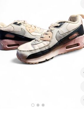 Nike Kids Air Max Sneakers in Cream, Blush & Black